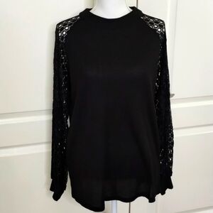 Miholl women's large lightweight thermal black with lace sleeve zip back blouse